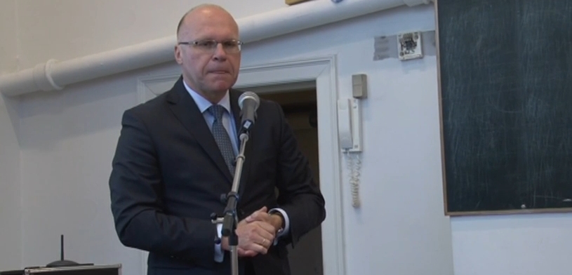 Ambasador Rafał Wiśniewski